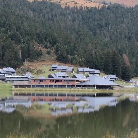 Appartement Lac De Payolle Campan Exterior photo